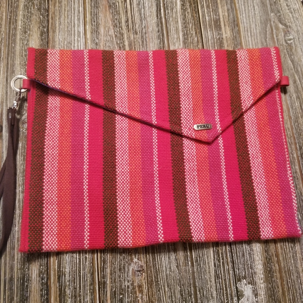 Peru Handmade Colorful Clutch Purse (Like New)